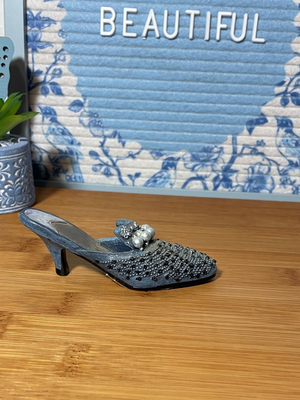 Vintage Inspired Resin High Heel Figurine